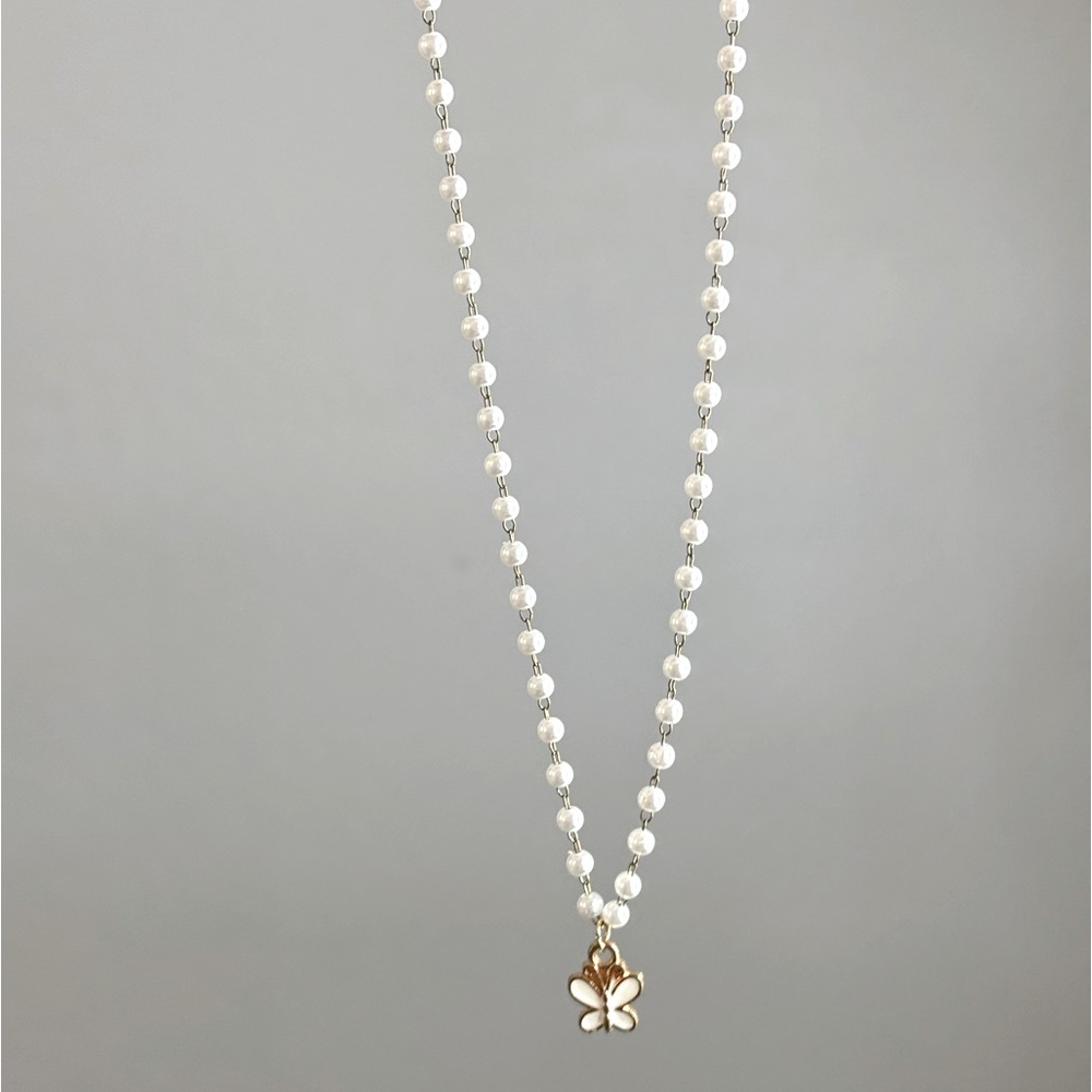 pearl butterfly necklace